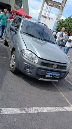 FIAT STRADA 1.6 MPI TREKKING CD 16V FLEX 3P MANUAL FIAT STRADA 1.6 MPI TREKKING CD 16V FLEX 3P MANUAL